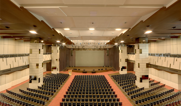 Auditorium GSG Maranatha – Fakultas Teknologi Informasi Universitas Kristen  Maranatha